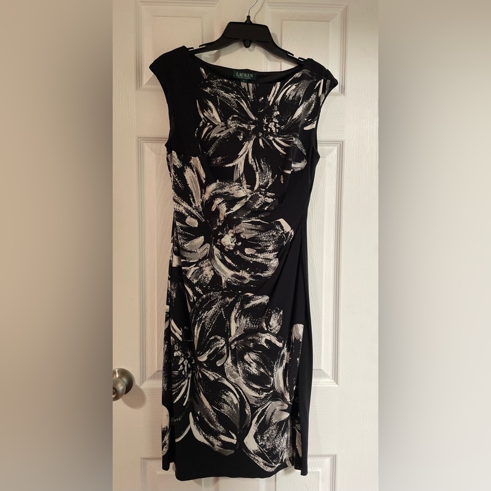 Laren Ralph Lauren Black and White Print Dress Size 6